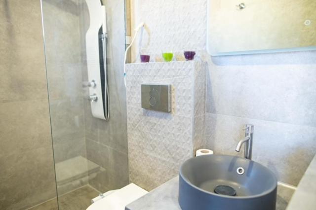 Beach Front Apartments 2-3-4 Elaionas  外观 照片